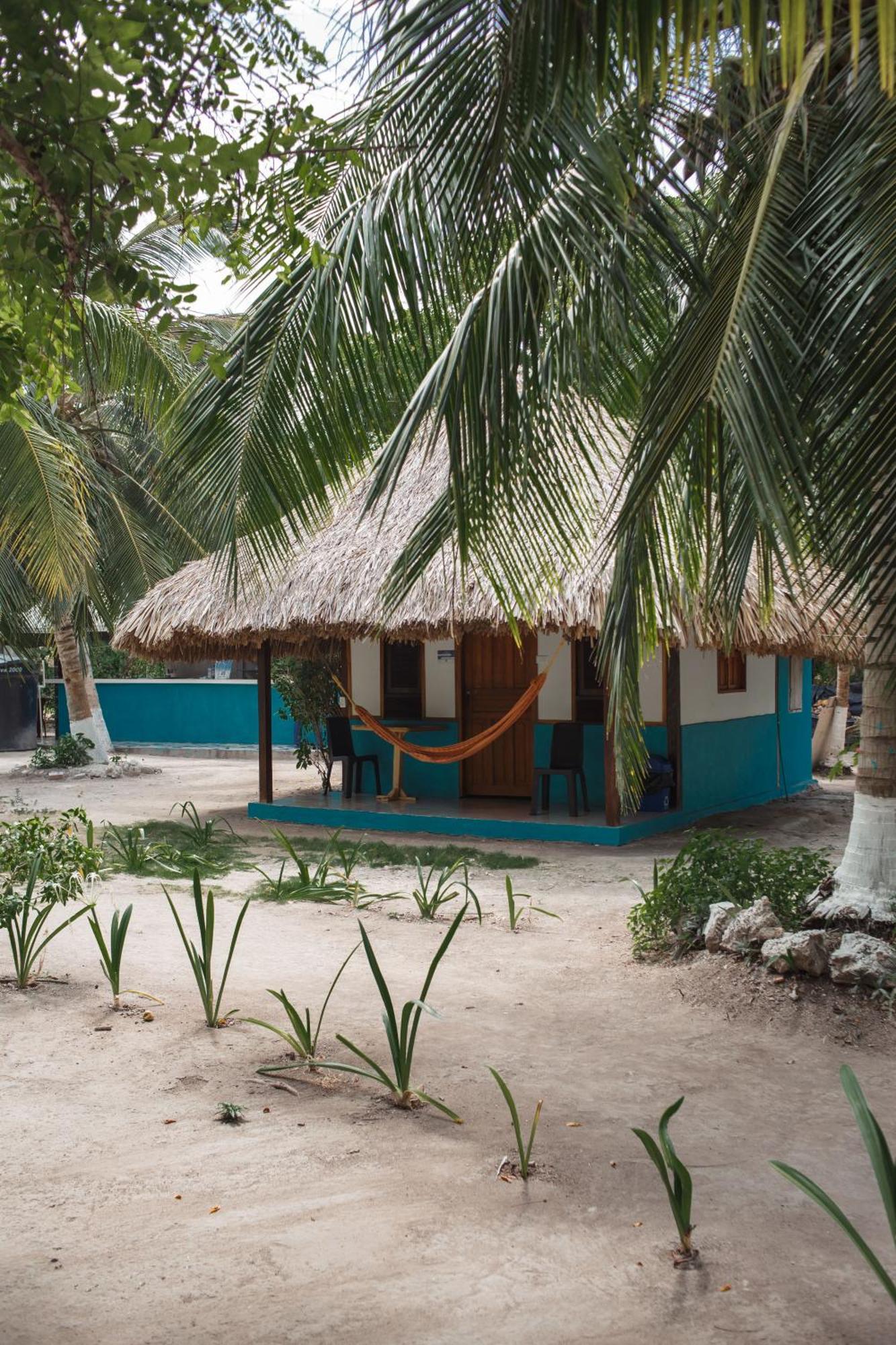 Isla Grande Eco-Hostal Exterior photo