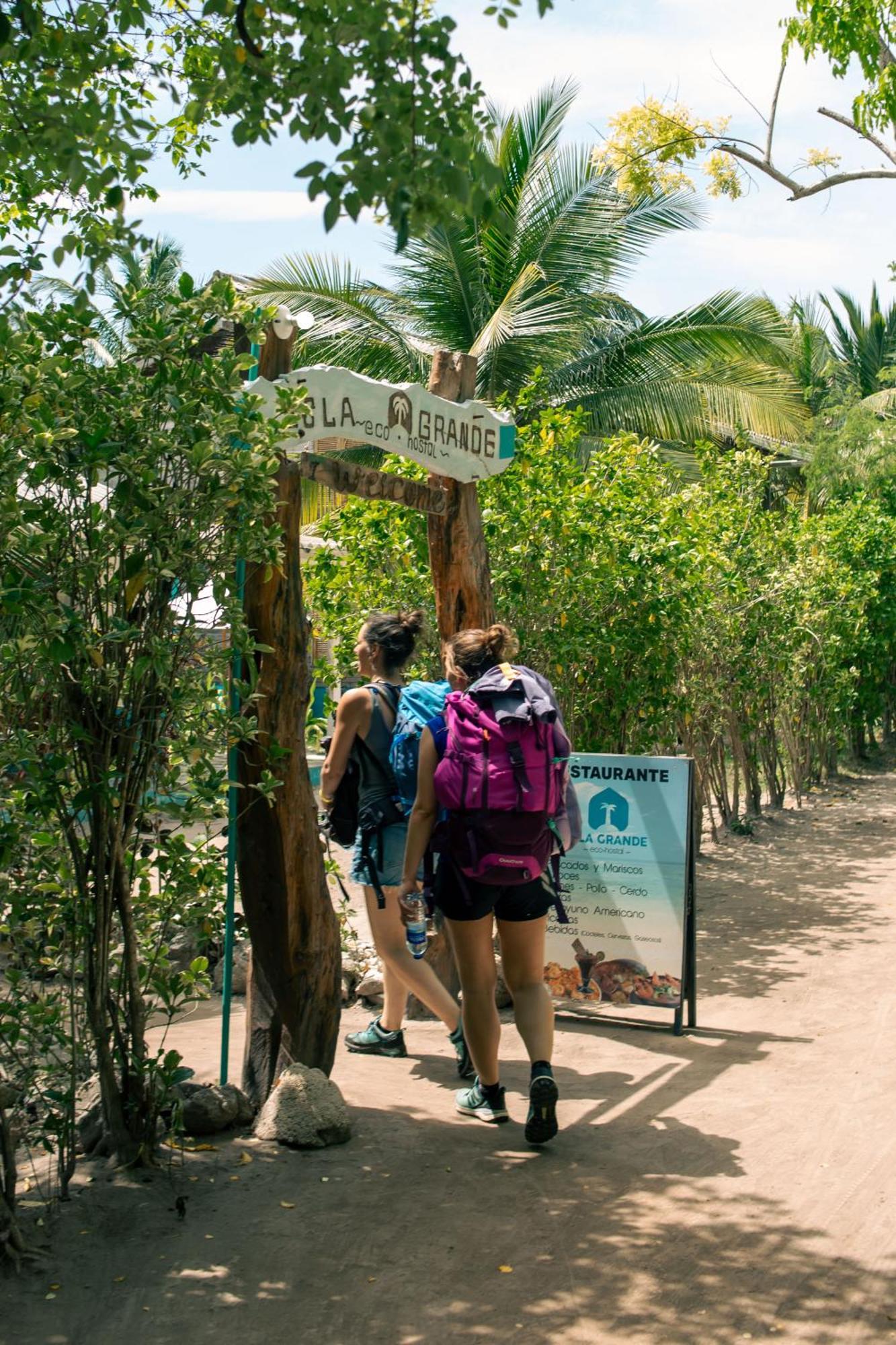 Isla Grande Eco-Hostal Exterior photo