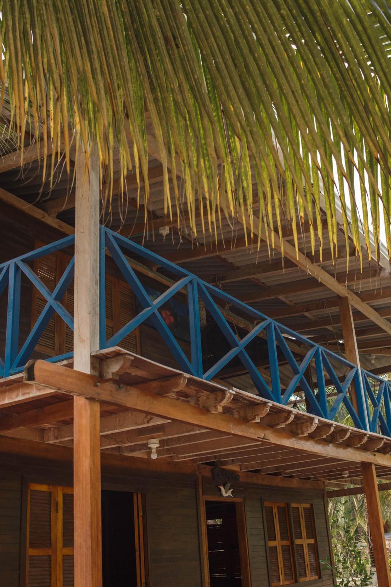 Isla Grande Eco-Hostal Exterior photo