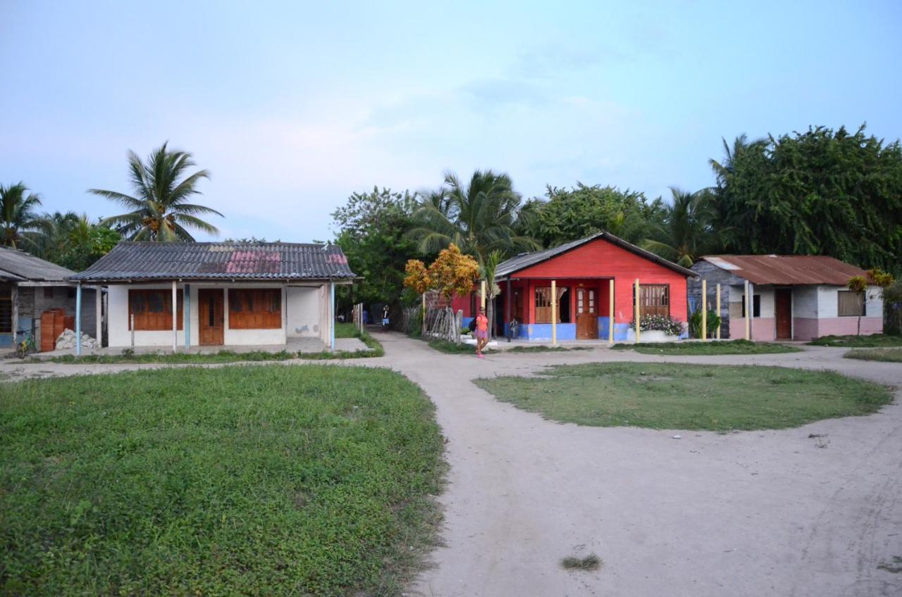 Isla Grande Eco-Hostal Exterior photo