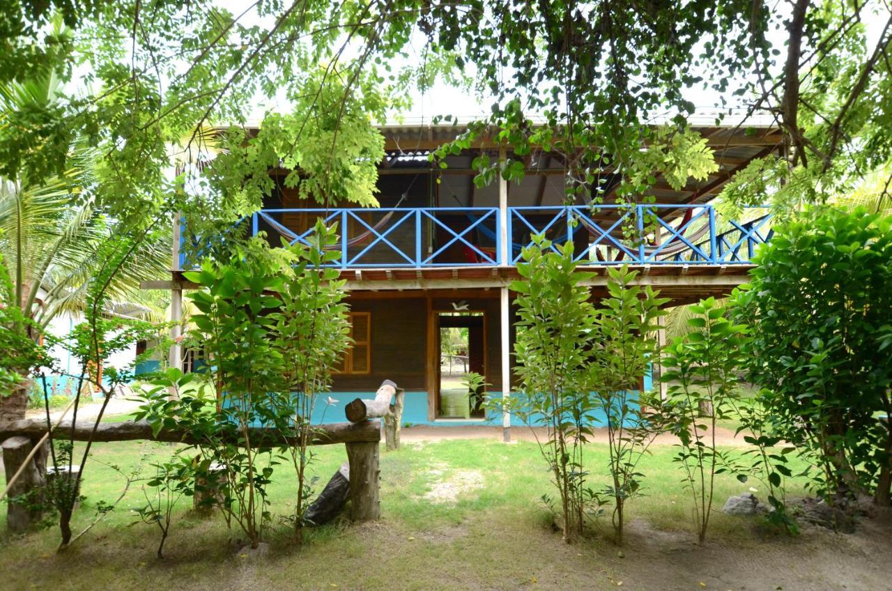 Isla Grande Eco-Hostal Exterior photo